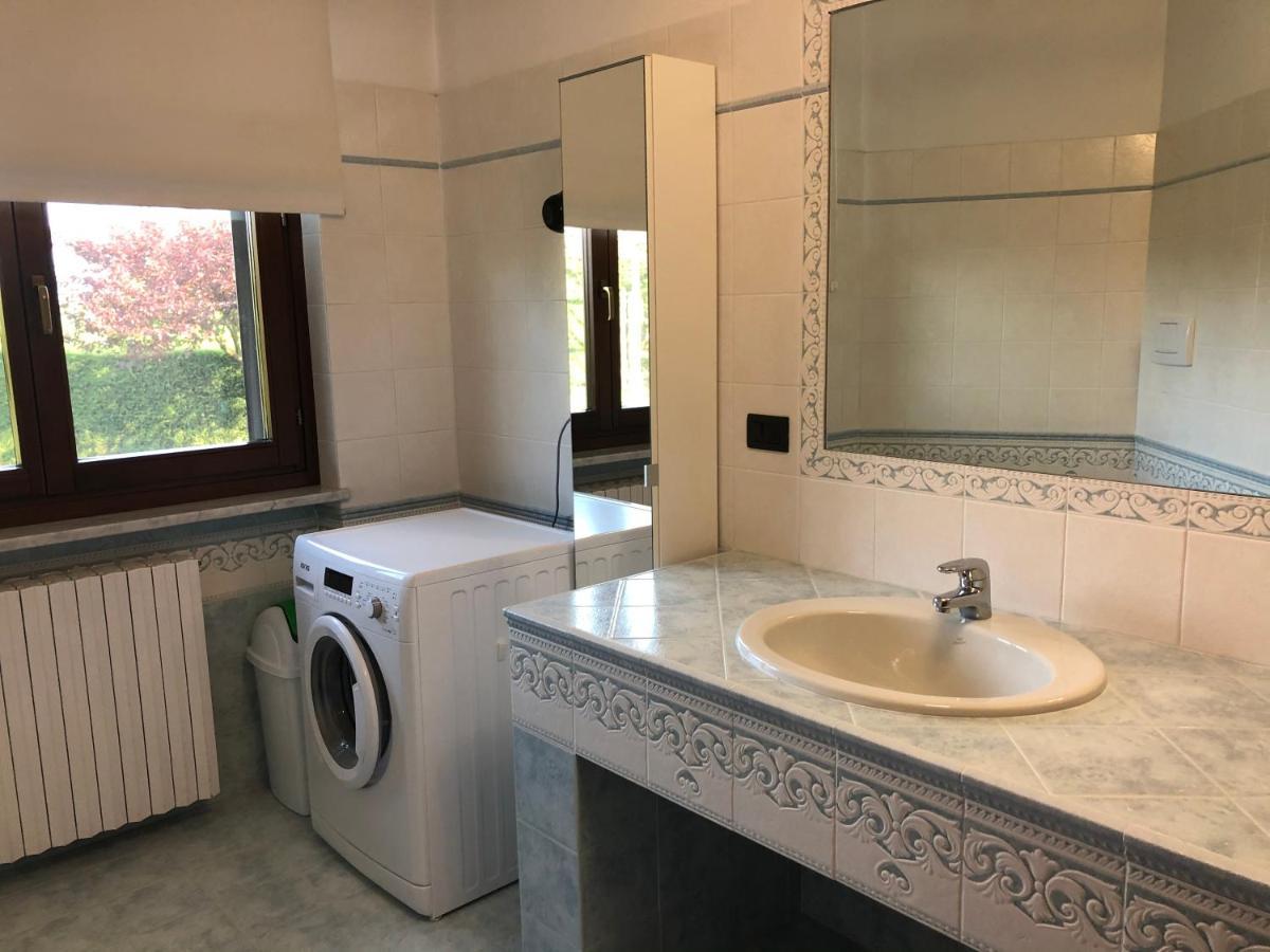 Agriturismo Bottega Di Rosanna Castagnole delle Lanze Bagian luar foto