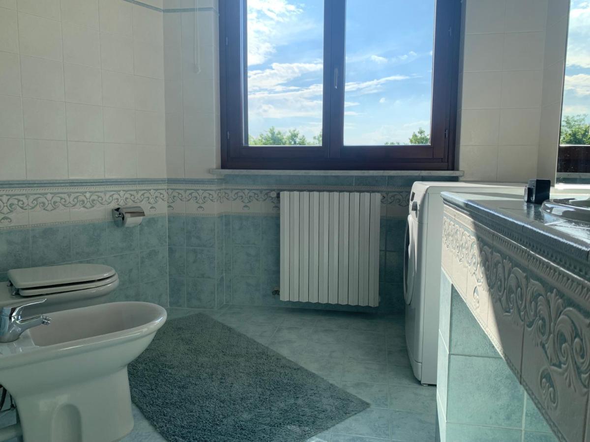 Agriturismo Bottega Di Rosanna Castagnole delle Lanze Bagian luar foto