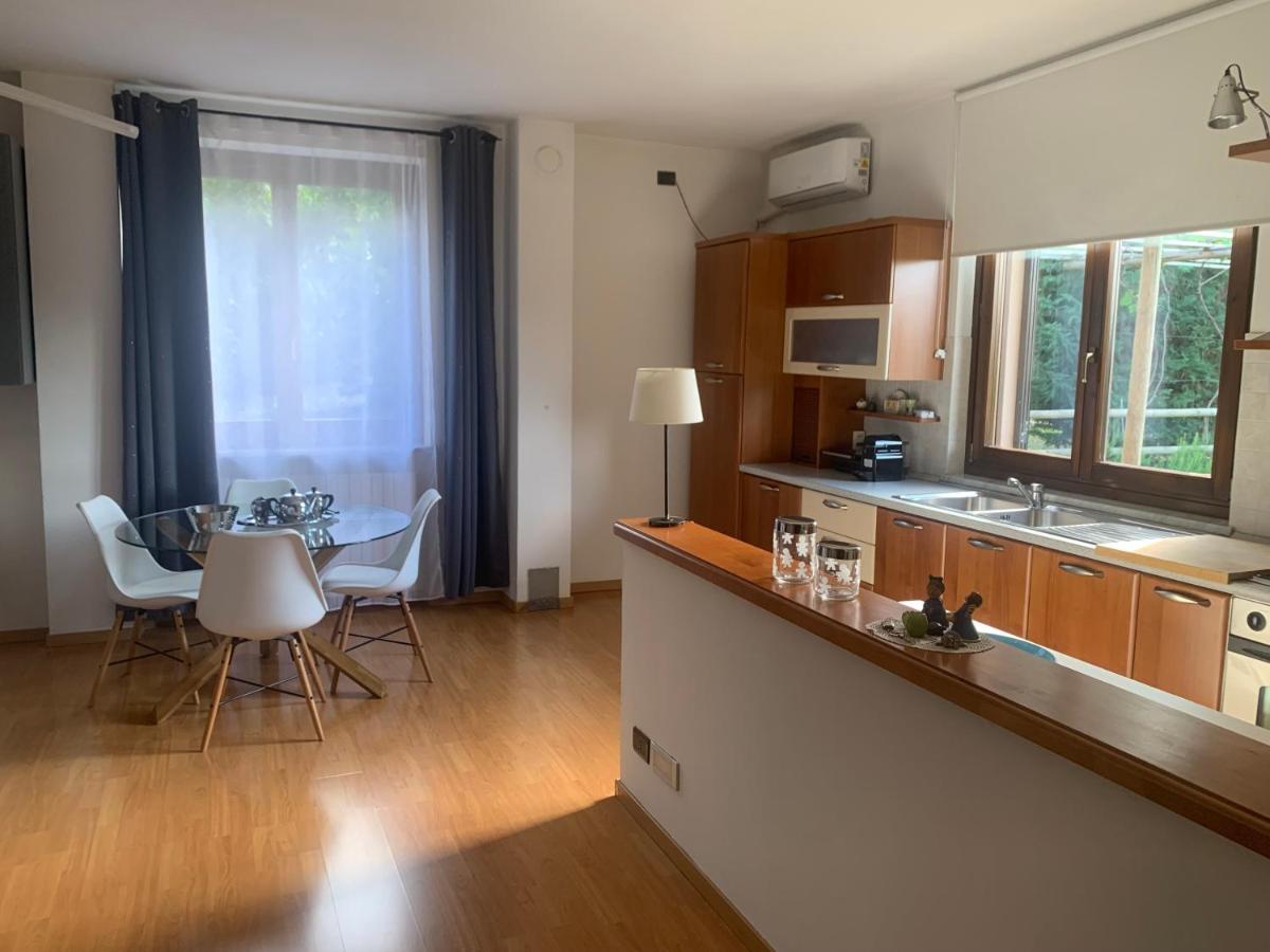 Agriturismo Bottega Di Rosanna Castagnole delle Lanze Bagian luar foto