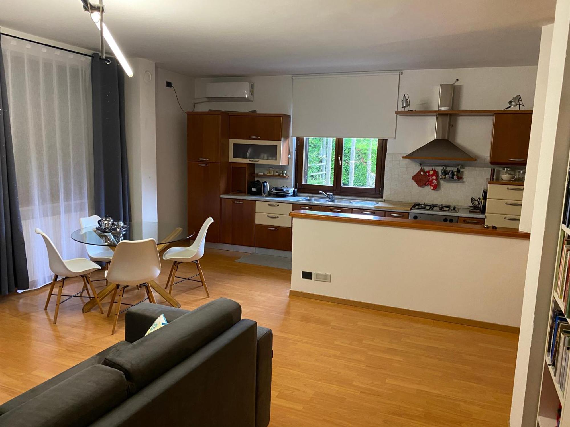 Agriturismo Bottega Di Rosanna Castagnole delle Lanze Bagian luar foto